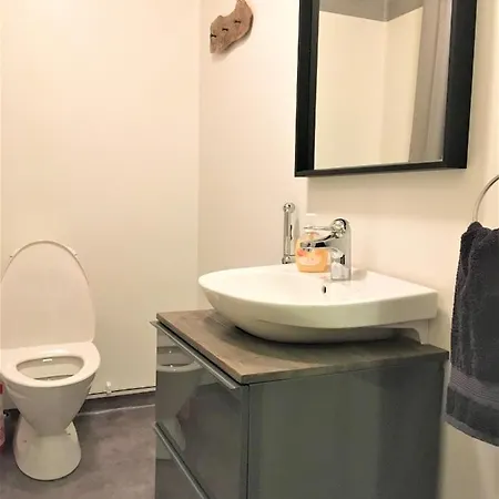 Ailo 펜션 이나리